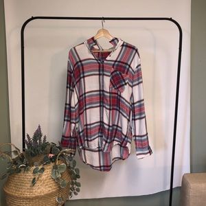Women’s oversized flannel